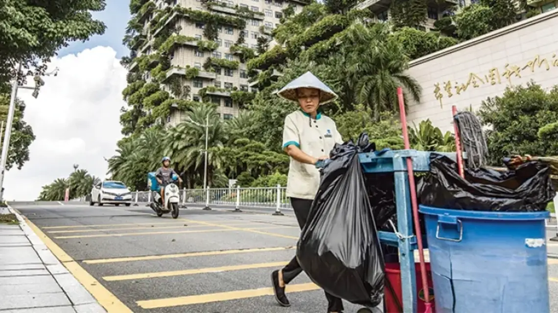 Osiedle wybudowane przez dewelopera Country Garden w Foshan, Chiny, sierpień 2023 r. / QILAI SHEN / BLOOMBERG / GETTY IMAGES
