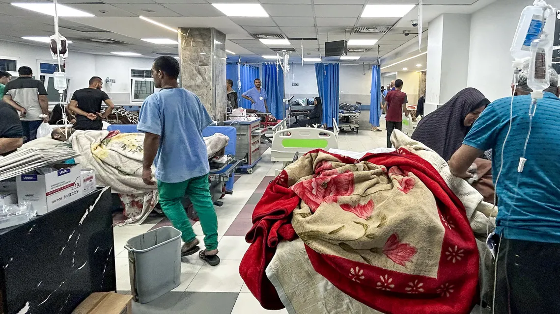 W szpitalu Al-Shifa.  Gaza, 10 listopada 2023 r. / FOT. KHADER AL ZANOUN / AFP / EAST NEWS