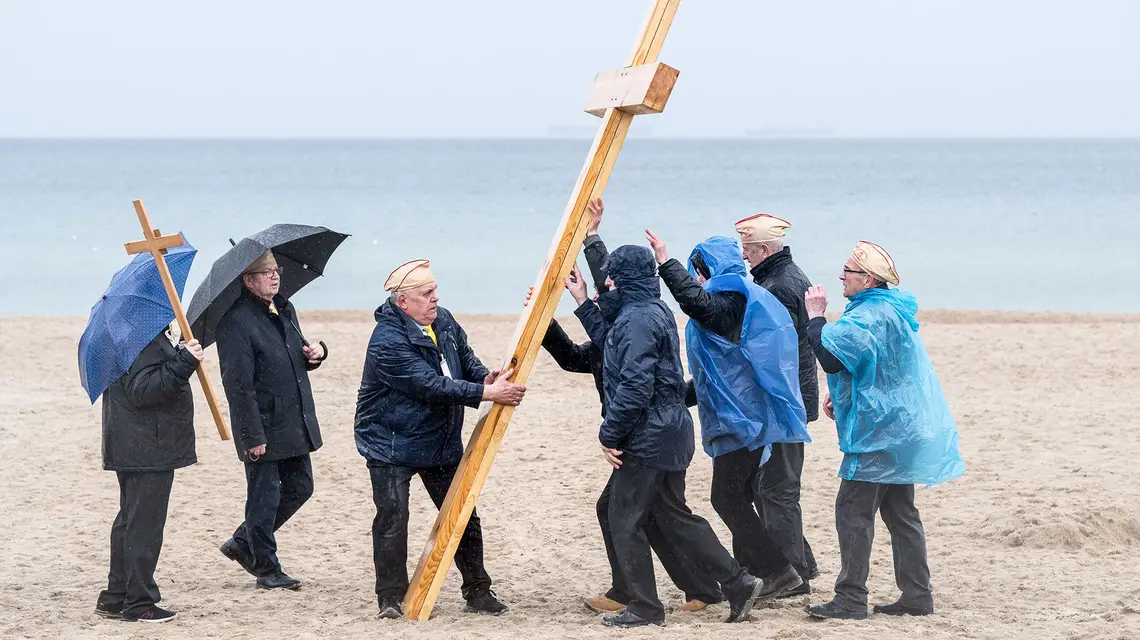 Droga Krzyżowa w intencji pokoju na świecie, Gdańsk, marzec 2023 r. // Fot. Wojciech Stróżyk / REPORTER