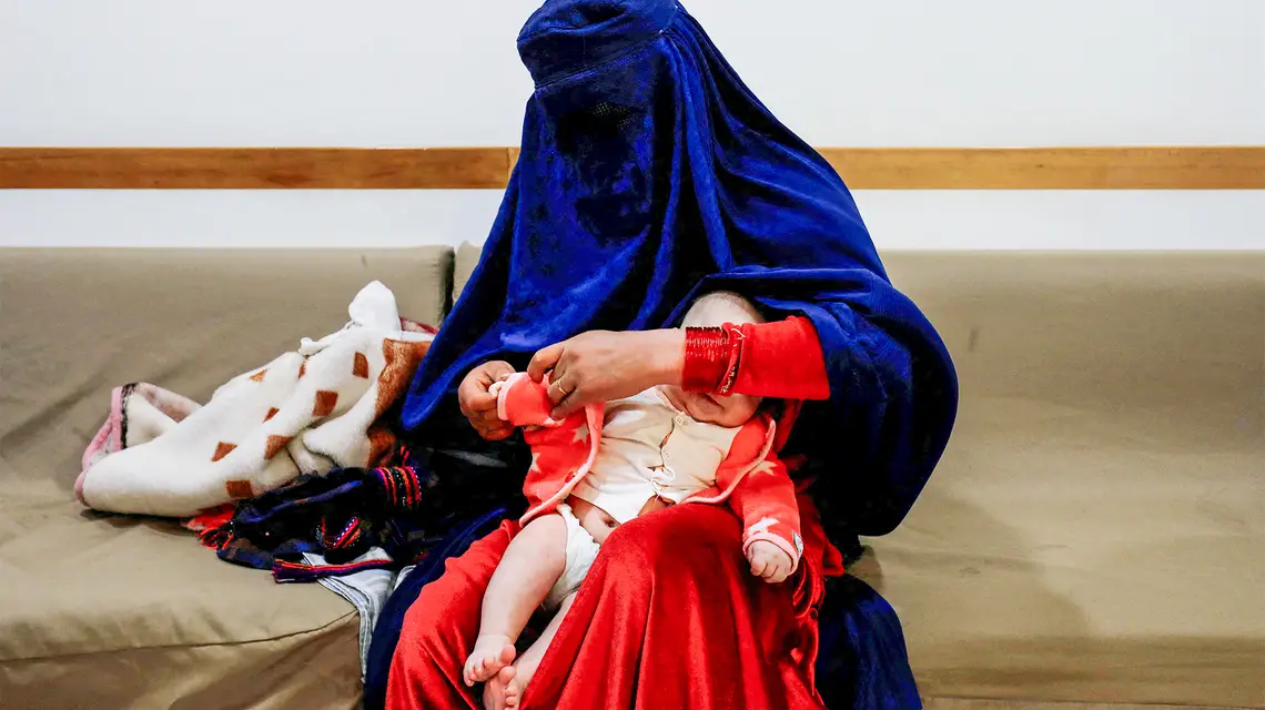 W szpitalu w Bamiyan. Afganistan, 2 marca 2023 r. / Fot. Ali Khara / Reuters / Forum