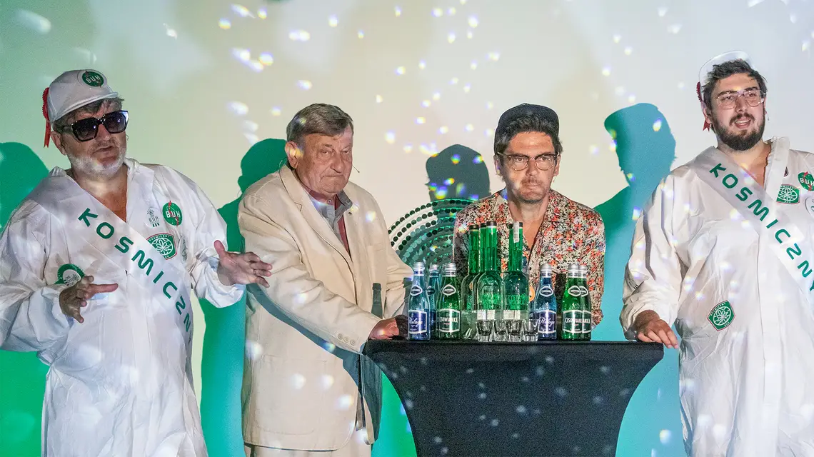 Janusz Palikot i Kuba Wojewódzki na promocji nowego produktu alkoholowego, wódki wyBUHowej. Warszawa, 29 czerwca 2021 r. / Fot. Tomasz Jastrzębowski / Reporter