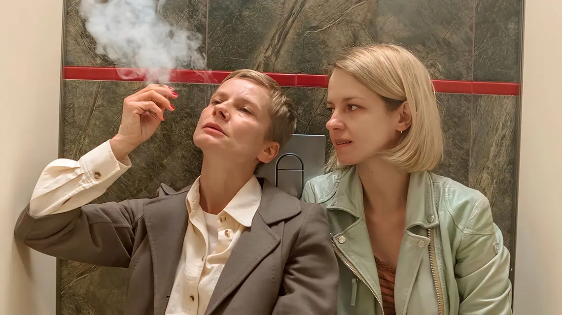 Magdalena Cielecka jako Małgorzata i Marta Nieradkiewicz jako Łucja w filmie „Lęk”, 2023 // materiały prasowe