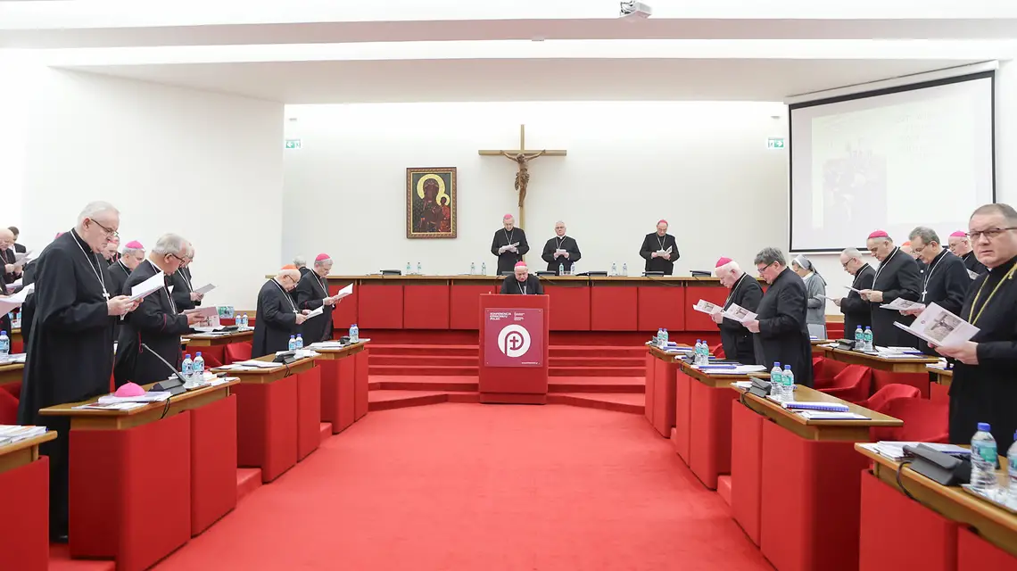 Otwarcie Zebrania Planarnego Konferencji Episkopatu Polski. Warszawa, 13 marca 2024 r. / fot. Tomasz Jastrzębowski