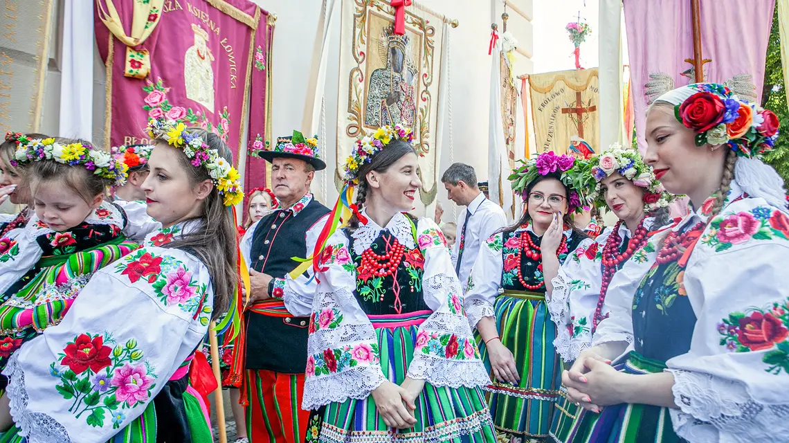 Procesja Bożego Ciała w Łowiczu. 8 czerwca 2023 r. // Fot. Julia Zabrodzka / Forum