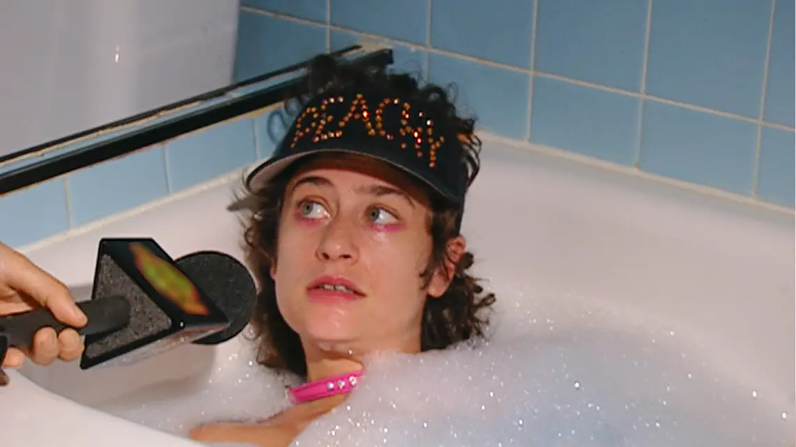Kadr z filmu „Tako rzecz Peaches”, reż. Philipp Fussenegger, Judy Landkammer / Materiały prasowe KFF 