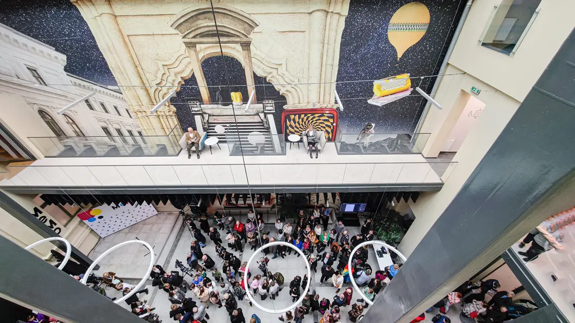  Otwarcie Mediateki MeMo, nowoczesnej multimedialnej filii Biblioteki Miejskiej w Łodzi. 22 listopada 2022 r. // Fot. Andrzej Zbraniecki / East News