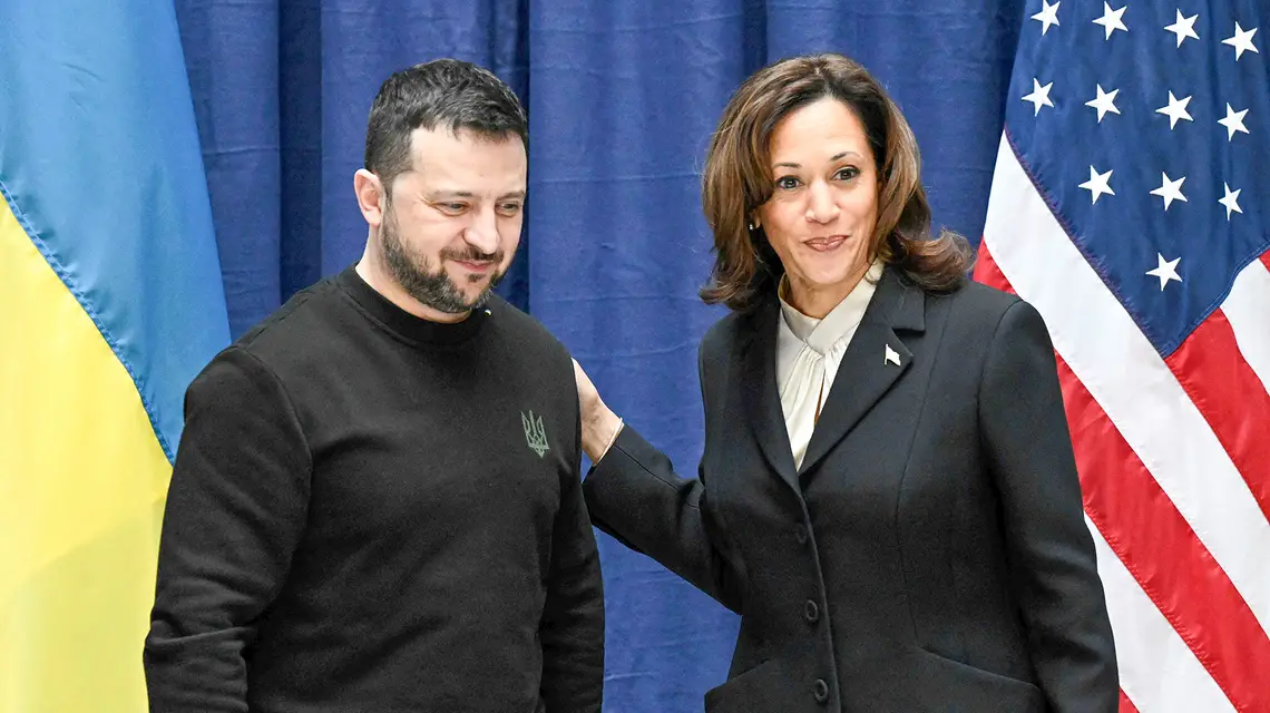 Wołodymyr Zełenski i Kamala Harris podczas Monachijskiej Konferencji Bezpieczeństwa. Monachium, 17 lutego 2024 r. // Fot. Tobias Schwarz / AFP / East News