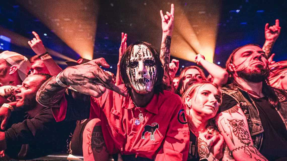 Fani zespołu Jinjer w hali Ergo Arena. Gdańsk, 7 sierpnia 2022 r. // Fot. Karol Murat / Reporter