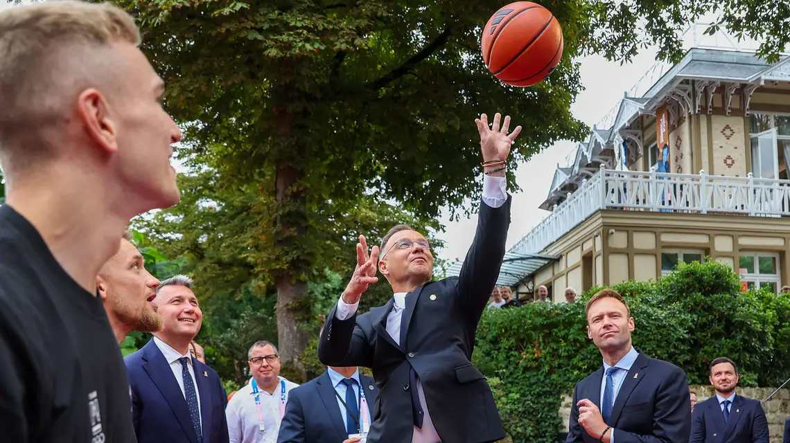 Prezydent Andrzej Duda na otwarciu Domu Polskiego w Paryżu podczas XXXIII Letnich Igrzysk Olimpijskich, 26 lipca 2024 r. // Fot. Andrzej Iwańczuk / REPORTER