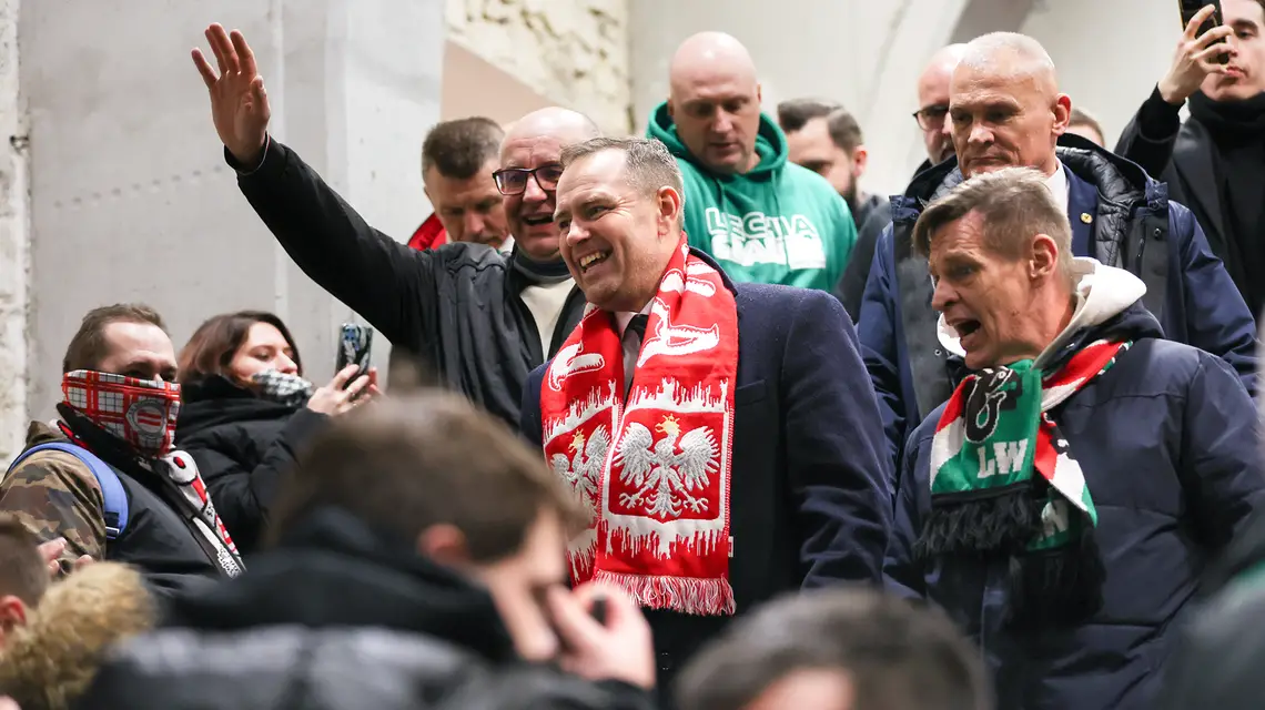 Patriotyczna pielgrzymka kibiców z udziałem prezesa IPN Karola Nawrockiego. Jasna Góra, Częstochowa, 11 stycznia 2025 r. // Fot. Grzegorz Wajda / REPORTER
