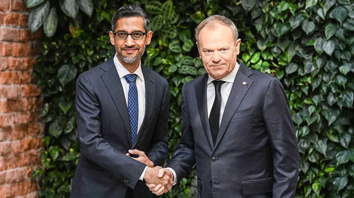 Sundar Pichai oraz Donald Tusk podczas spotkania w Polsce. Warszawa, 13 lutego 2025 r. // Fot. Sergei Gapon / East News