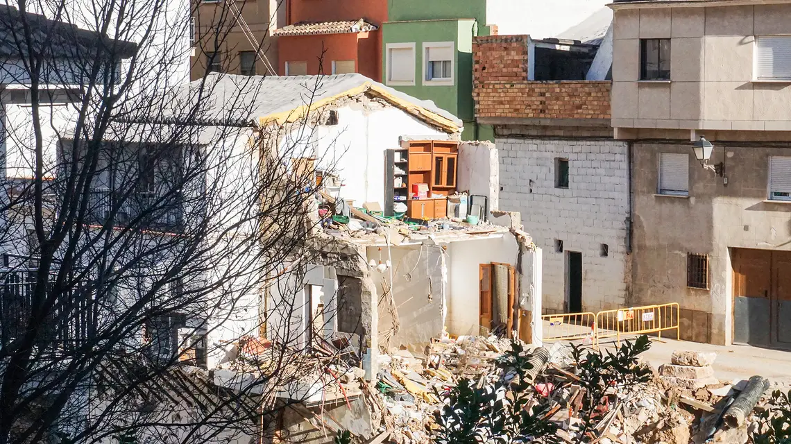 WIele budynków po przejściu fali powodziowej nadaje się tylko do wyburzenia. Chiva, HIszpania, styczeń 2025 r. // Fot. Agnieszka Zielińska