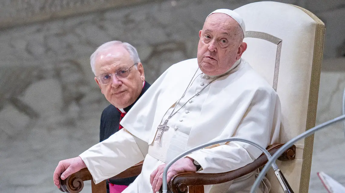 Papież Franciszek podczas audiencji generalnej w Watykanie, 12 lutego 2025 r. // Fot. Massimo Valicchia / AFP / East News