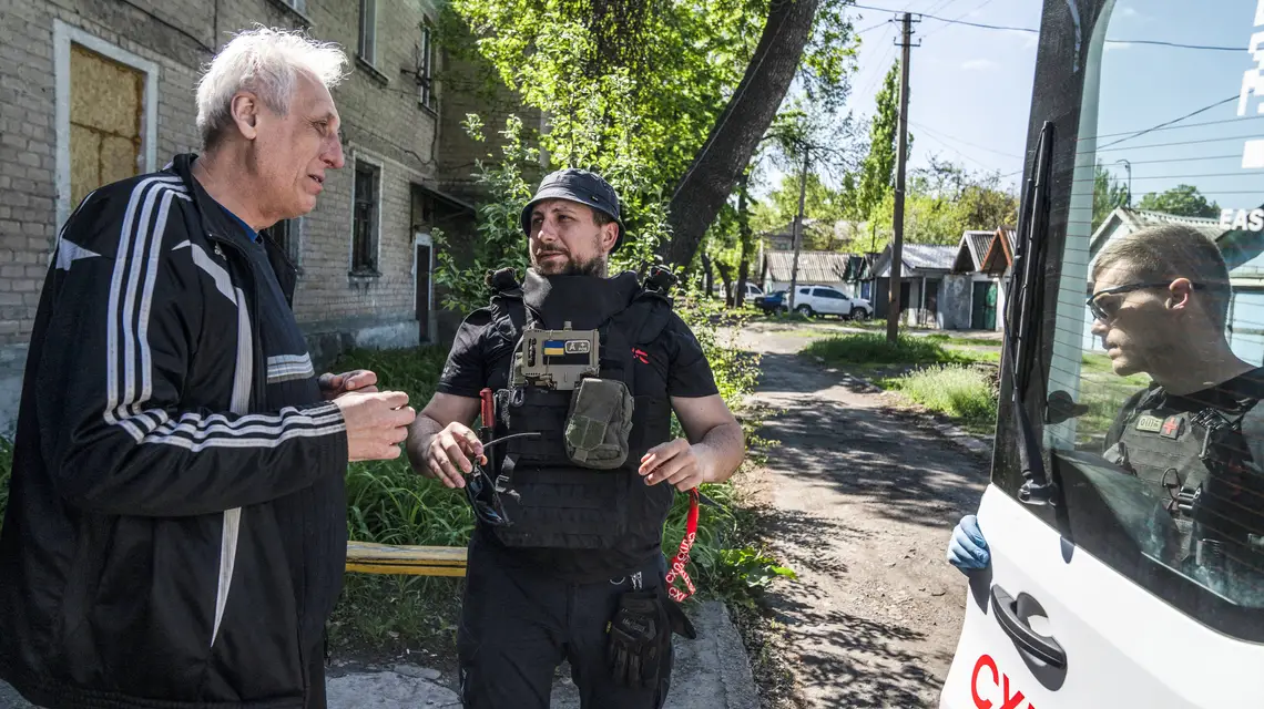Ewakuacja ludności cywilnej w pobliżu Pokrowska w obwodzie donieckim. Ukraina, 5 maja 2025 r. // Fot Jose Colon / Anadolu / AFP / East News