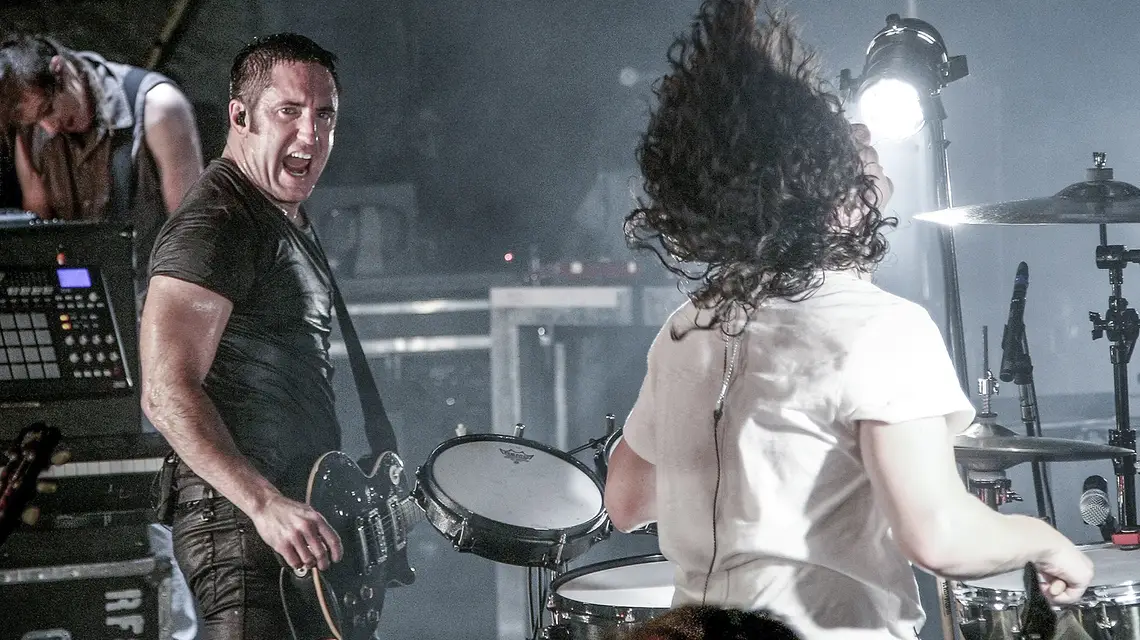 Trent Reznor i Nine Inch Nails na festiwalu muzycznym Bonnaroo w Manchester, Tennessee, USA, 13 czerwca 2009 r. // Fot. Michael Loccisano / FilmMagic / Getty Images