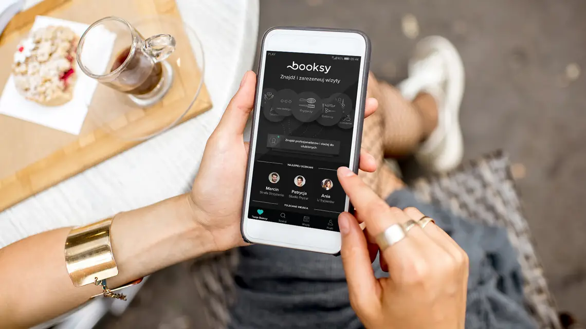 BOOKSY - system rezerwacji usług // materiały prasowe