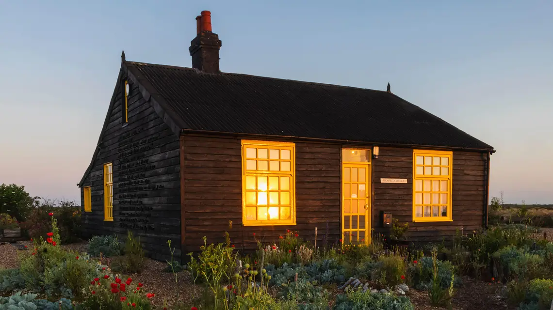 Prospect Cottage, domek Dereka Jarmana // Fot. Steve Vidler / Alamy / BE&W