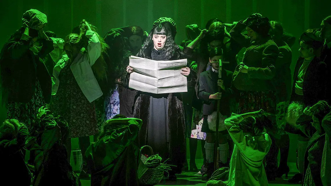 Libby Sokolowski w operze „Makbet”, Giuseppe Verdiego, reż. Krystian Lada, światło: Aleksandr Prowaliński, Konzert und Theater St. Gallen // Fot. Edyta Dufaj / materiały prasowe 