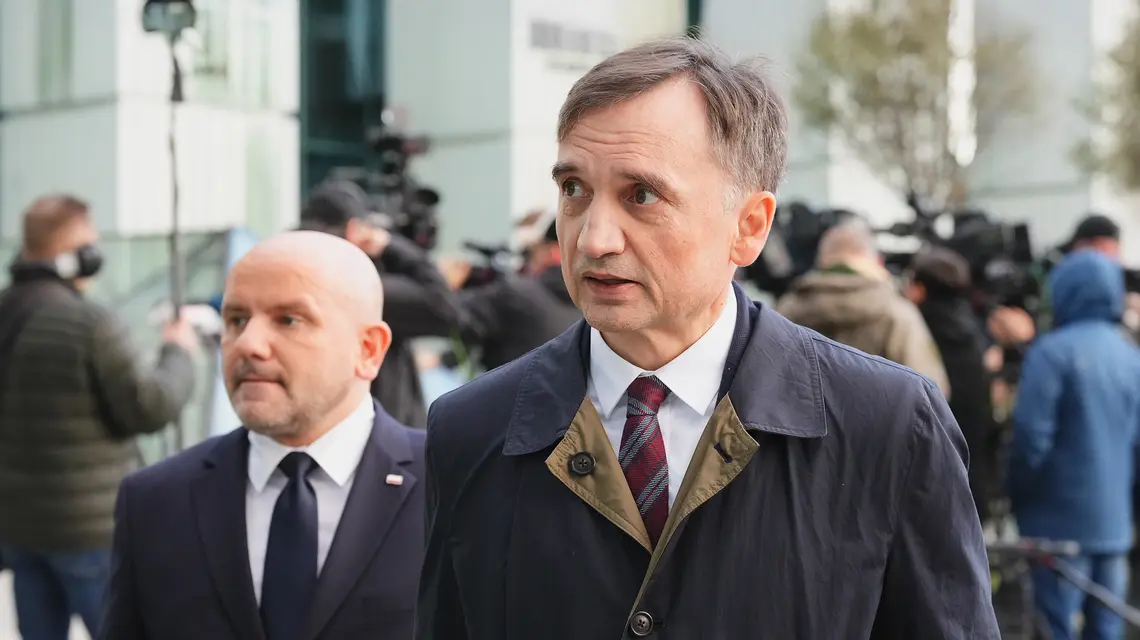 Zbigniew Ziobro po konferencji prasowej w Warszawie. Październik, 2025 r. // Fot. Marysia Zawada / Reporter