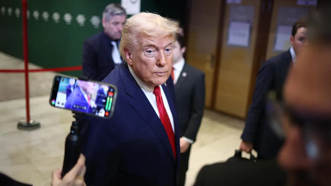 Donald Trump po przybyciu na Światowe Forum Ekonomiczne w Davos. Szwajcaria, 21 stycznia 2026 r. // Fot. Lafargue Raphael / Abaca / AFP / East News