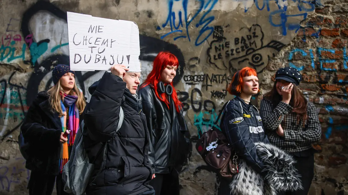 Protest przeciwko gentryfikacji krakowskiego Kazimierza. Kraków, 22 lutego 2026 r. // Fot. Beata Zawrzel / REPORTER