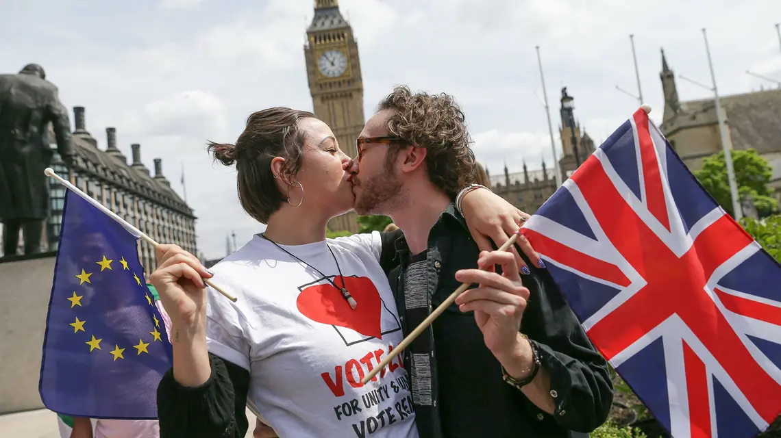 Zwolennicy pozostania w UE i uniknięcia brexitu. Londyn, 19 czerwca 2016 r. // Fot. Daniel Leal-Olivas / AFP / East News