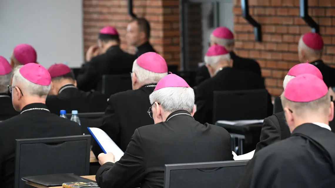 Będą kary finansowe dla kościelnych przestępców. Zebranie Episkopatu Polski // Fot. Wojciech Strozyk/REPORTER