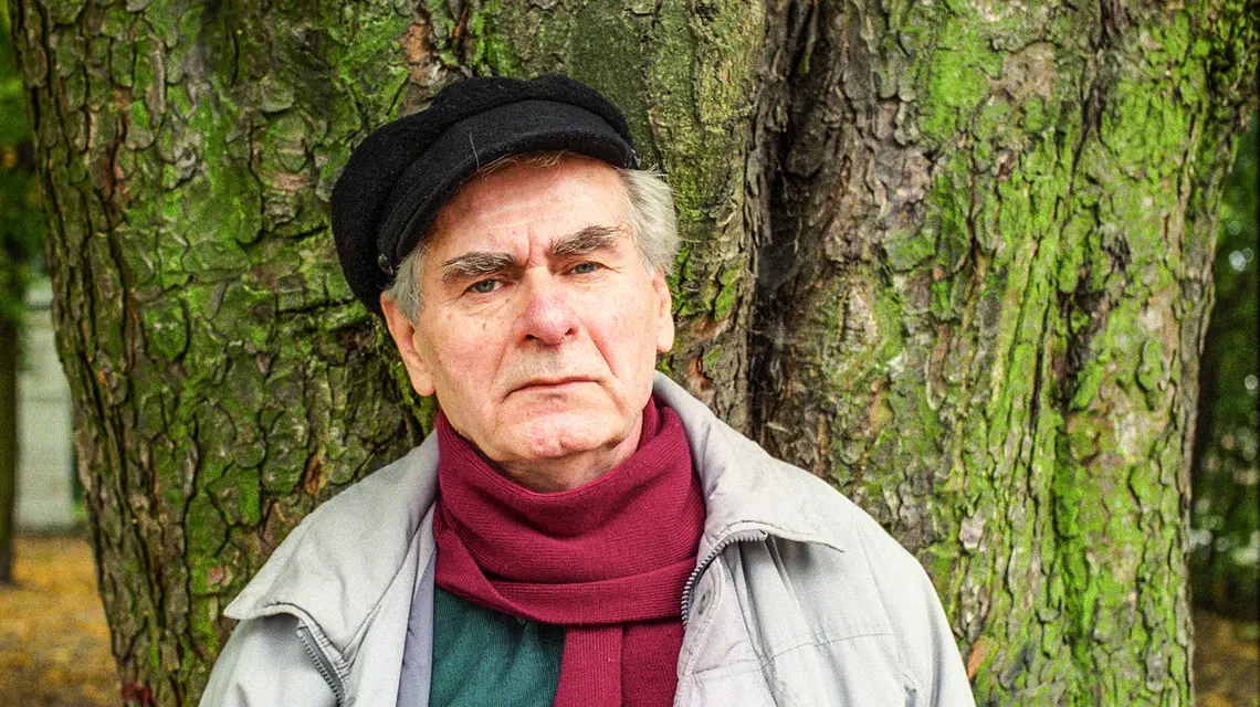 Wiesław Myśliwski. 10 pażdziernika 1997 r. // Fot. Piotr Wójcik / Agencja Wyborcza.pl