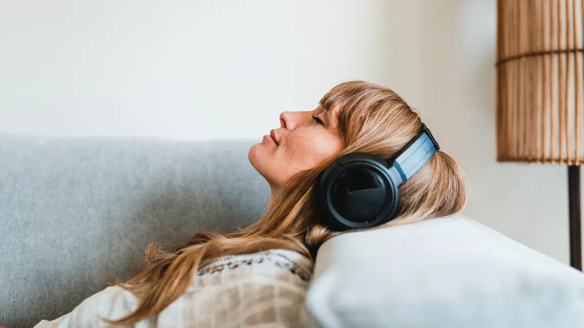 // rawpixel.com / McKinsey / Adobe Stock