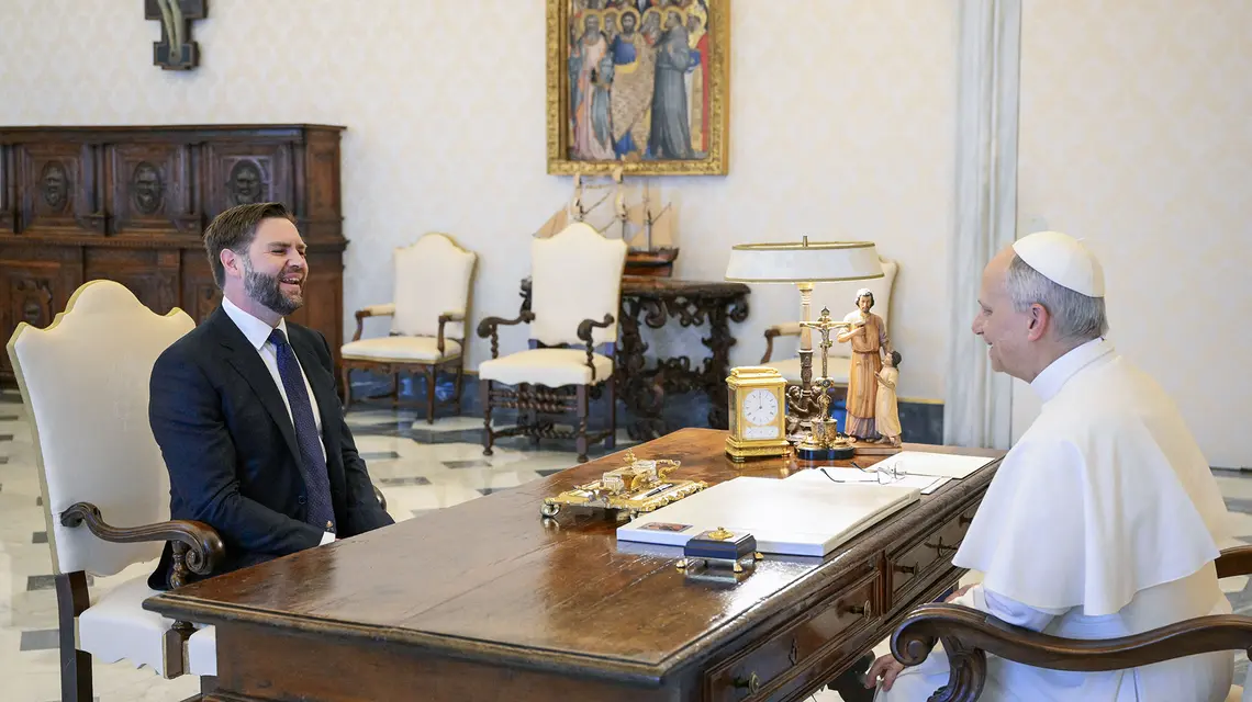 Wiceprezydent USA J.D. Vance na prywatnej audiencji u Leona XIV. Watykan, 19 maja 2025 r. // Fot. Simone Risoluti / VATICAN MEDIA / AFP/ East News