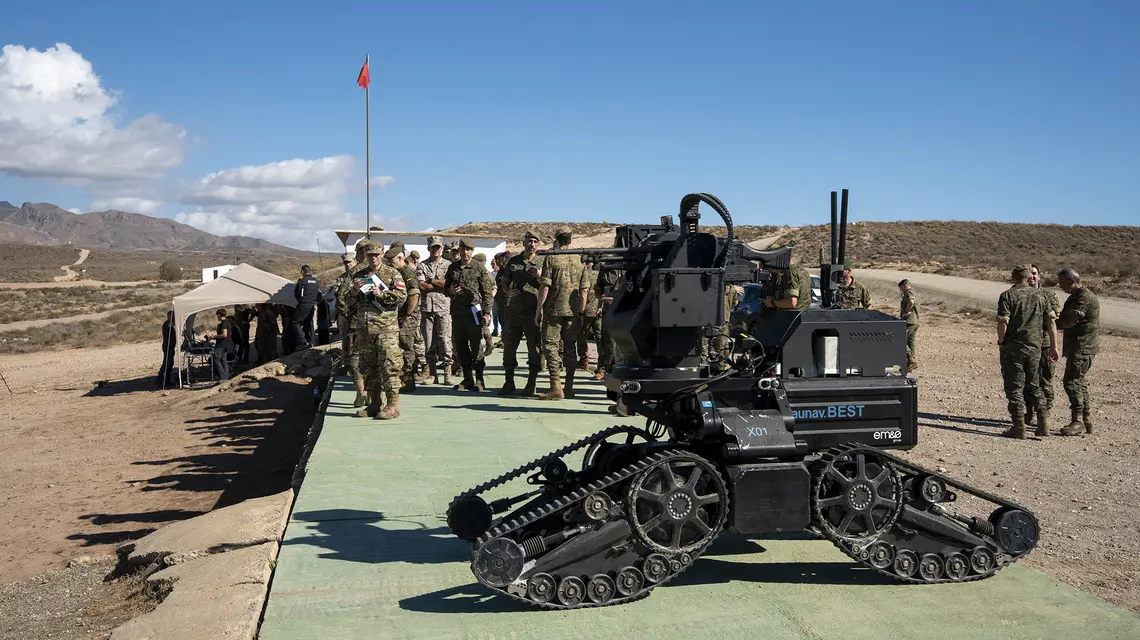 Demonstracja systemów robotycznych armii hiszpańskiej w Almerii. Hiszpania, 30 października 2025 r. // Fot. Marian Leon / Getty Images