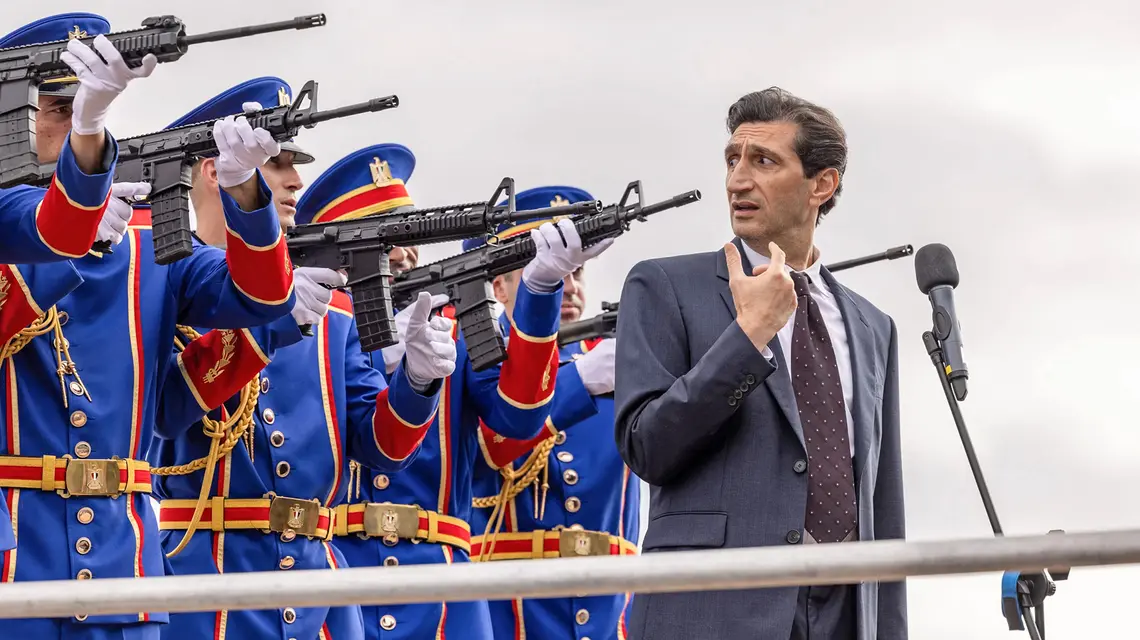 Fares Fares jako George El-Nabawi w filmie „Orły republiki”, reż. Tarik Saleh, dystr. Aurora Films // materiały prasowe