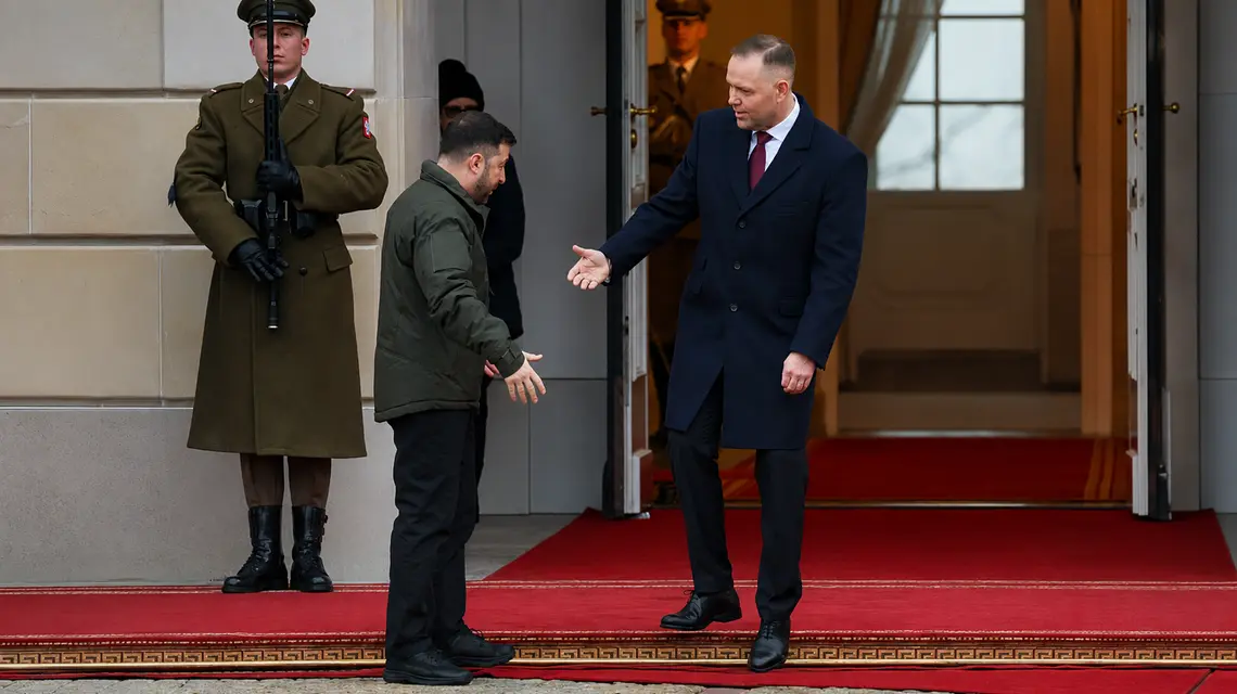 Prezydent Ukrainy Wołodymyr Zełenski z prezydentem Polski Karolem Nawrockim