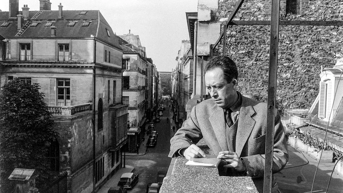 Albert Camus, Paryż, 1957 r. // Fot. Loomis Dean / The LIFE Picture Collection / Shutterstock / East News