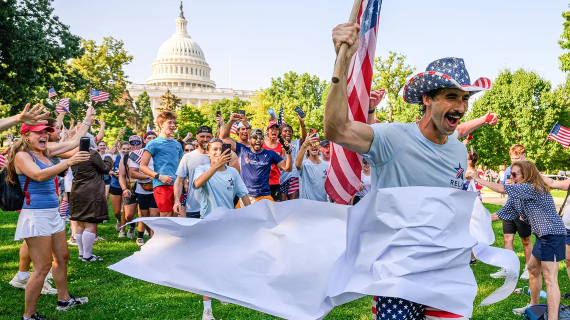 Zakończenie biegu Relay For America z okazji 250. rocznicy powstania Stanów Zjednoczonych. Waszyngton, 4 lipca 2026 r. // Fot. Alexi J. Rosenfeld / Getty Images