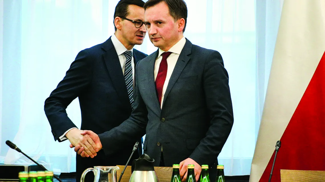 Mateusz Morawiecki i Zbigniew Ziobro w Sejmie, styczeń 2019 r. / Fot. Andrzej Hulimka / Forum / 