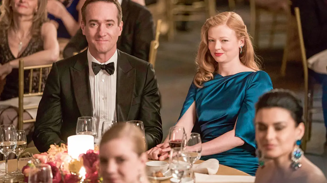 Matthew Macfadyen jako Tom Wamsgans i Sarah Snook jako Siobhan „Shiv” Roy w serialu „Sukcesja” / MATERIAŁY PRASOWE