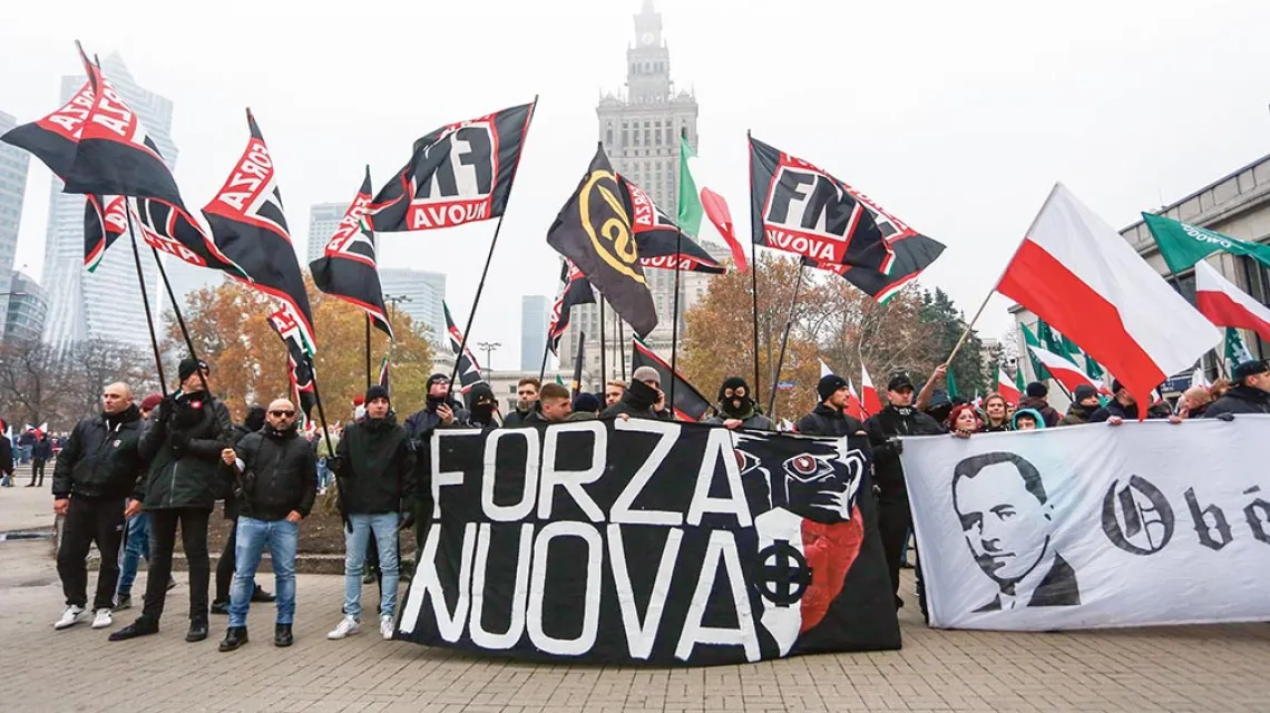 Członkowie skrajnie prawicowej Nowej Siły  (Forza Nuova) z Włoch, Warszawa, 11 listopada 2018 r. / 