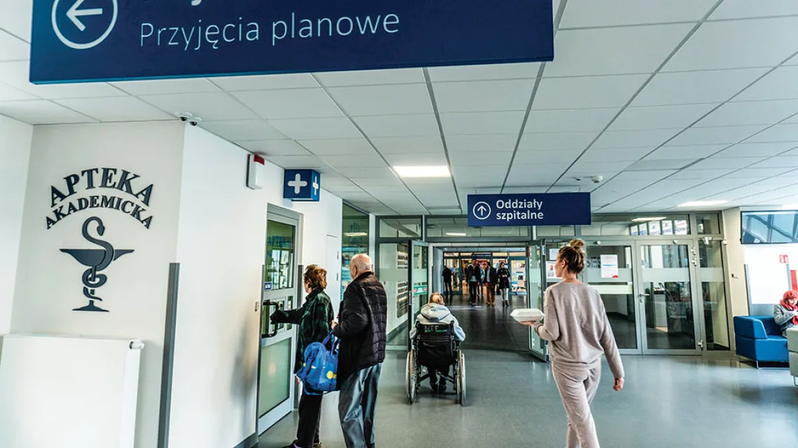 Uniwersytecki Szpital Kliniczny podczas ćwiczeń na wypadek wystąpienia koronawirusa. Wrocław, marzec 2020 r. / MAGDA PASIEWICZ / EAST NEWS