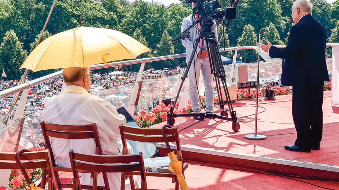 Prezes PiS Jarosław Kaczyński przemawia do uczestników 32. Pielgrzymki Rodziny Radia Maryja. Jasna Góra, 9 lipca 2023 r. / WALDEMAR DESKA / PAP