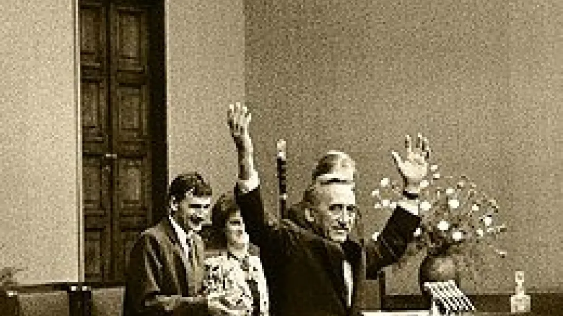 24 sierpnia 1989: Sejm wybrał Tadeusza Mazowieckiego na premiera /fot. T. Wierzejski - Agencja Gazeta / 