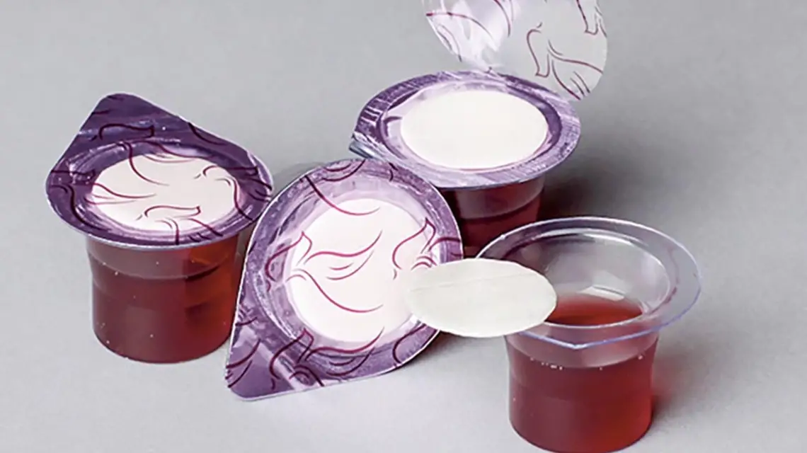 Produkowane w USA zestawy hostii i wina do konsekracji / / BLESSED COMMUNION / MAT. PRASOWE