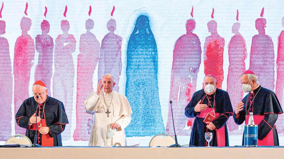 Spotkanie papieża Franciszka z biskupami Konferencji Episkopatu Włoch, 24 maja 2021 r. / VATICAN MEDIA / AFP / EAST NEWS