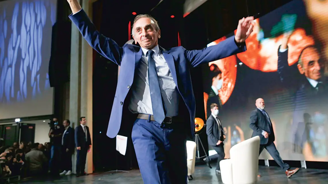 Éric Zemmour na promocji swojej książki „Francja nie powiedziała ostatniego słowa”. Wersal, 19 października 2021 r. / Chesnot / Getty Images
