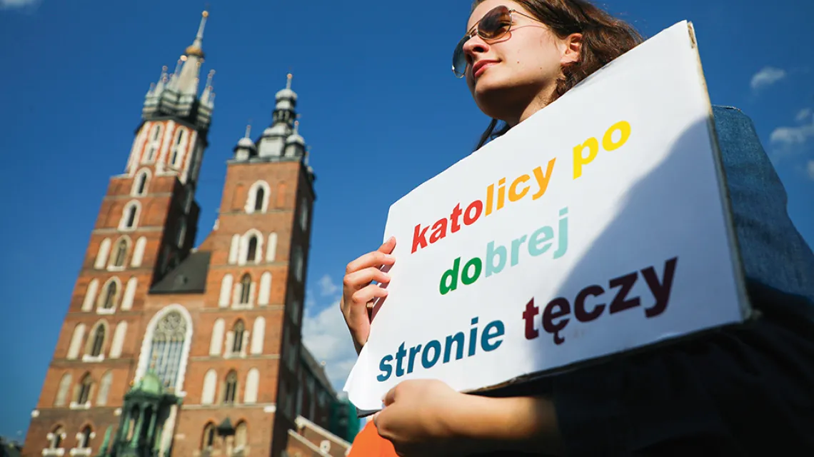 Demonstracja „Wierzący i niewierzący przeciw nienawiści w solidarności z osobami LGBT+”, Kraków, 25 lipca 2019 r. / BEATA ZAWRZEL / REPORTER