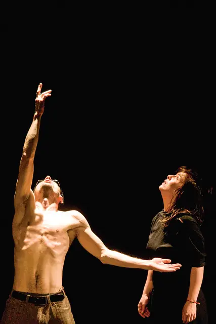 Spektakl „Lacrimosa”, Teatr Pieśń Kozła, 2005 r. / KRZYSZTOF BIELIŃSKI
