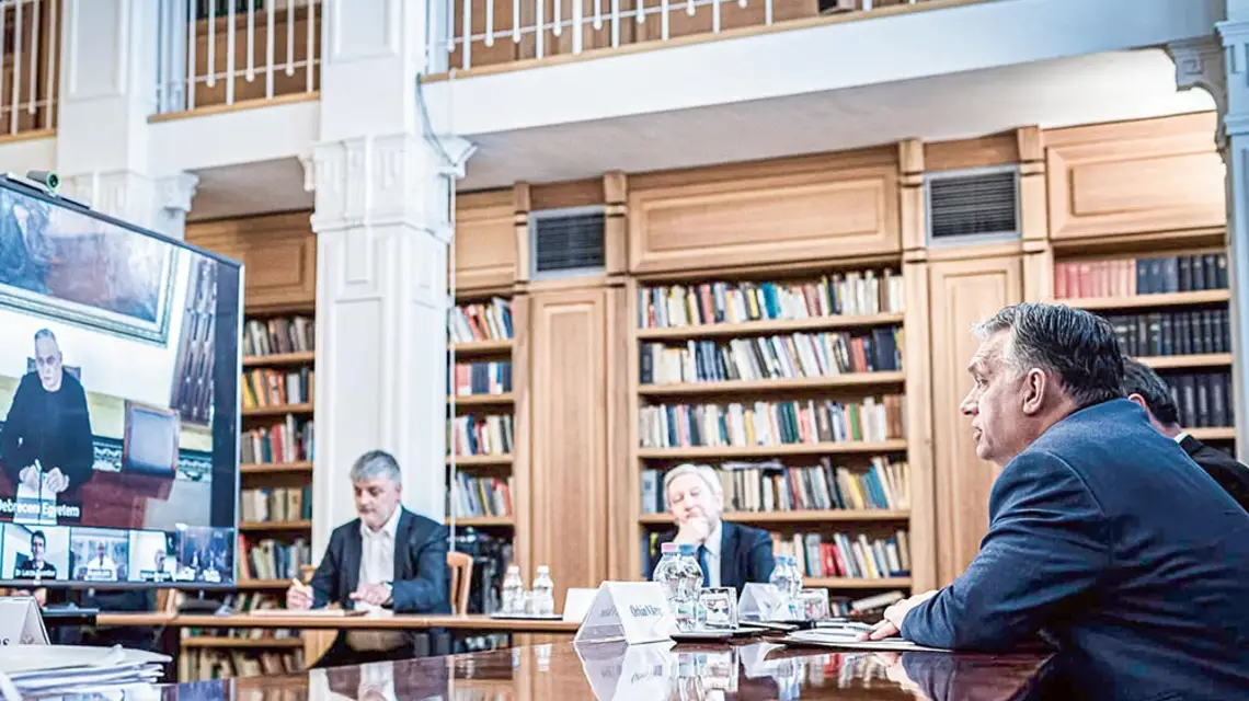 Telekonferencja Viktora Orbána ze specjalistami w dziedzinie epidemiologii, Kancelaria Premiera Węgier, Budapeszt, 2 kwietnia 2020 r. / OFICJALNA STRONA PREMIERA WĘGIER