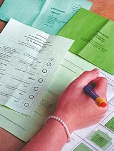 Niemieckie wybory samorządowe. Głosowanie pocztą "tradycyjną" (fot. KNA-Bild) / 