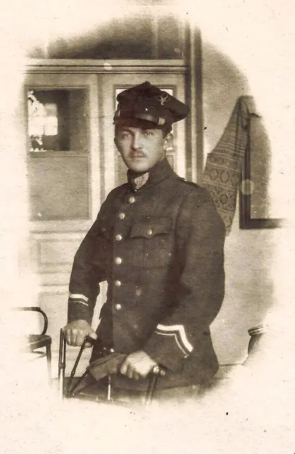 Paweł Krenz jako oficer Armii Wielkopolskiej / ARCHIWUM PRYWATNE AUTORA