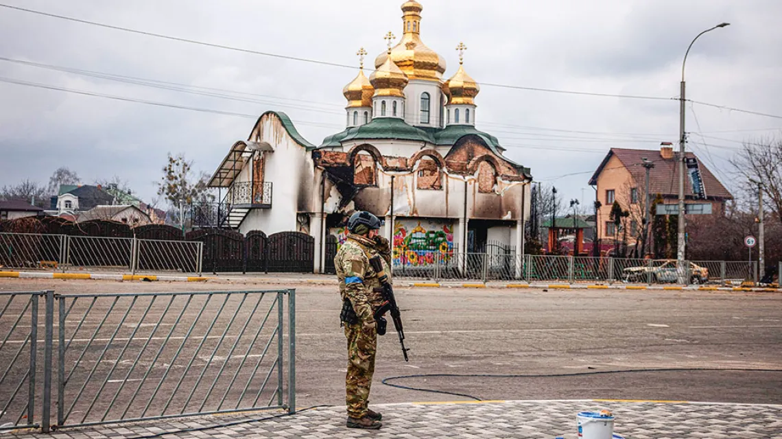 Zniszczona cerkiew w Irpieniu. Ukraina, 13 marca 2022 r. / DIMITAR DILKOFF / AFP / EAST NEWS